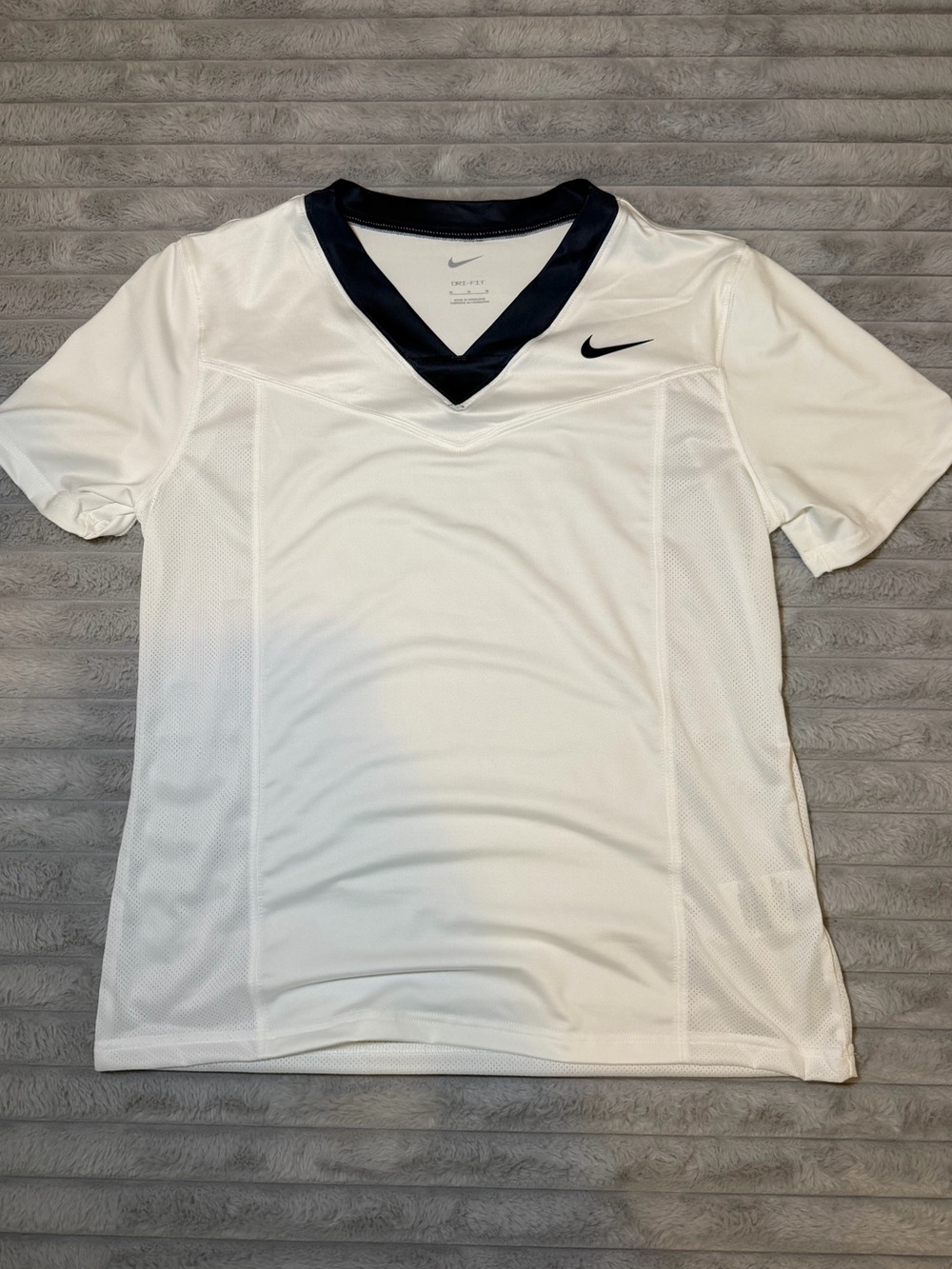 Nike White Short-Sleeve V-Neck Athletic Shirt with Black Trim